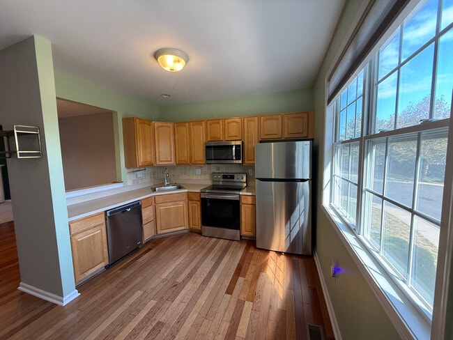 Building Photo - 603 Vanderslice St