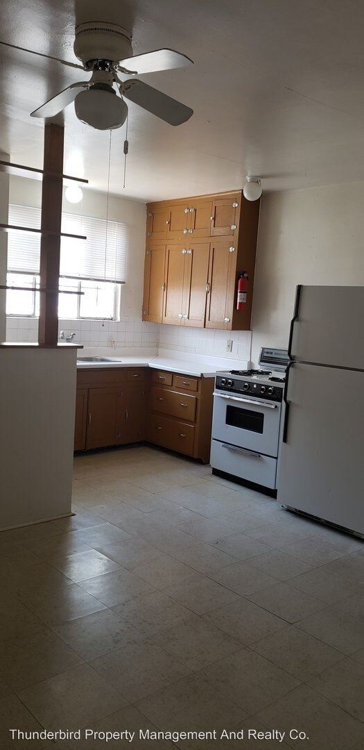Building Photo - 2 br, 1 bath Apartment - 1622 Coal Ave SE