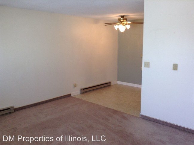Building Photo - 104 Cougar Ln
