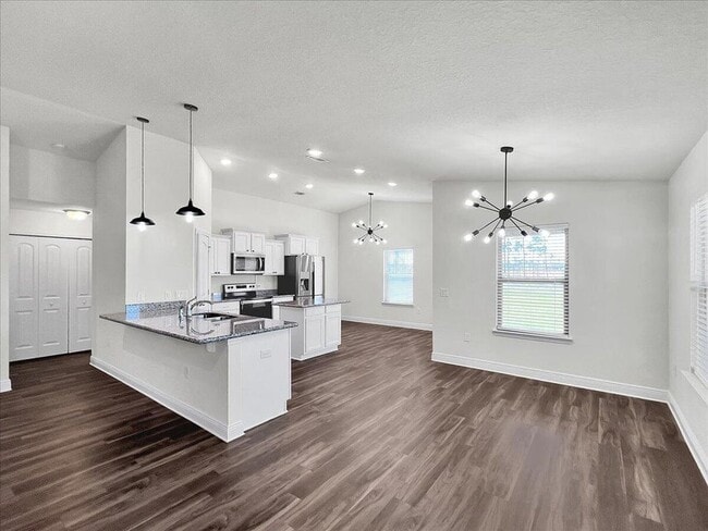 Building Photo - 6257 Redberry Dr