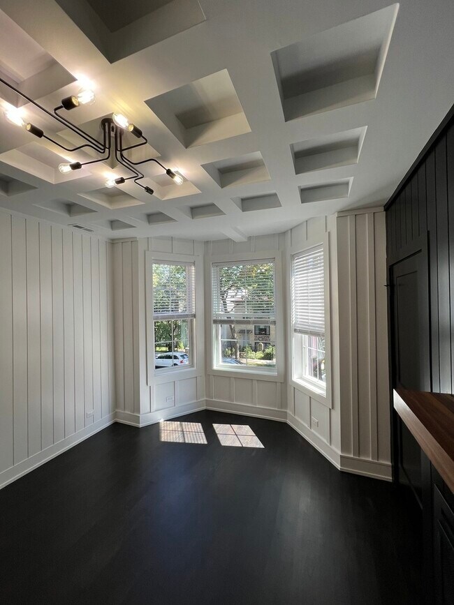Foto del edificio - 2976 N Ridgeway Ave