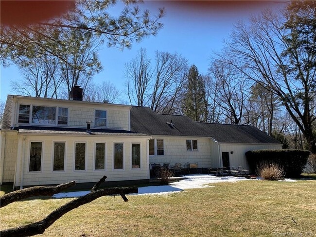 Building Photo - 75 Fairfield Rd
