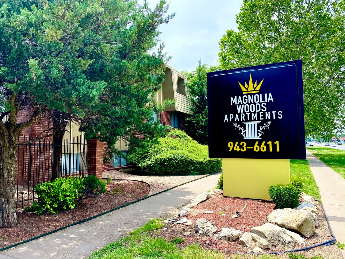 Magnolia Woods Apartments 3625 W 13th St N Wichita, KS