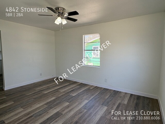 Foto del edificio - 4842 Stoneside-