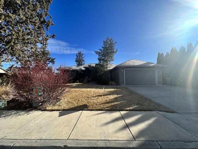 Foto del edificio - 2360 NW 19th St