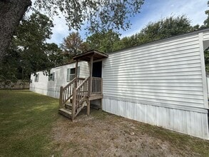 Building Photo - 5512 Forest Ave