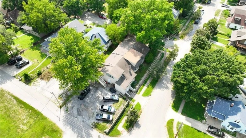 Building Photo - 101 S Willis Ave