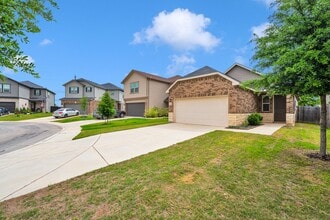Building Photo - 8326 Cactus Wren Hl