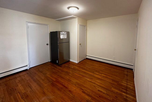 Brand-new refrigerator and plenty of pantry storage space - 2892 Coddington Ave