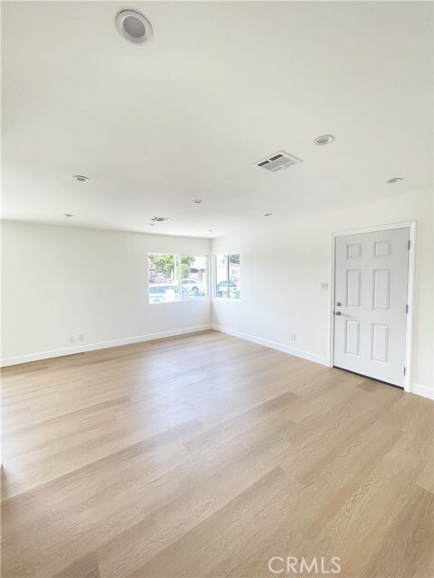 Building Photo - 8600 Tilden Ave