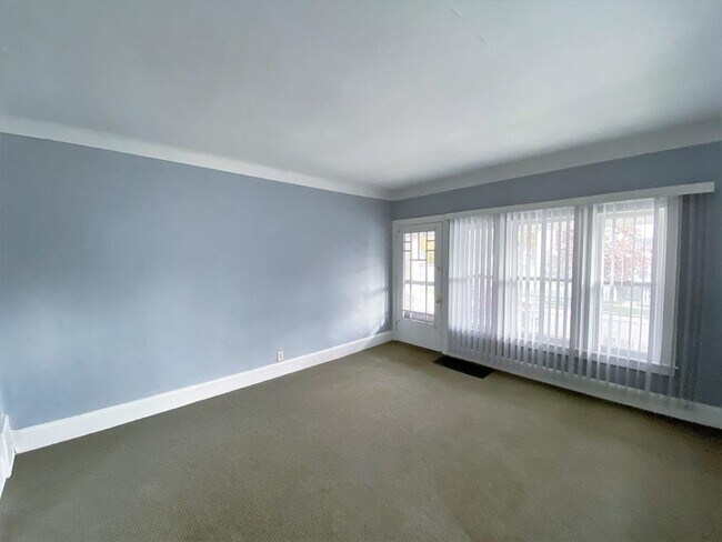 Foto del edificio - 720 Stanton St