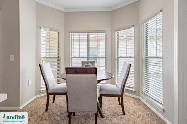 Foto del edificio - 1799 FM 528 Rd