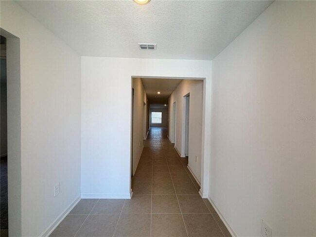 Foto del edificio - 3111 Totem Rd