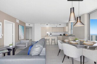 Building Photo - 4010 S Ocean Dr