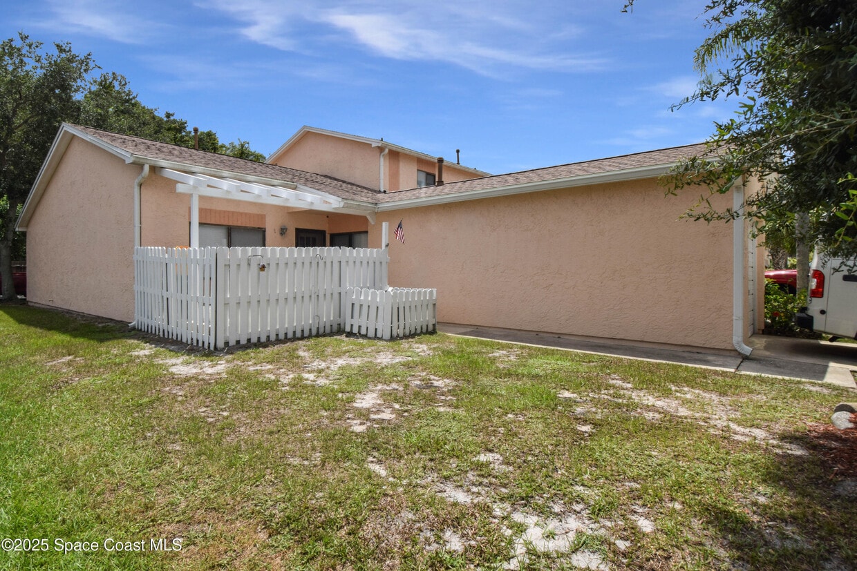 Foto principal - 171 Bluefish Pl
