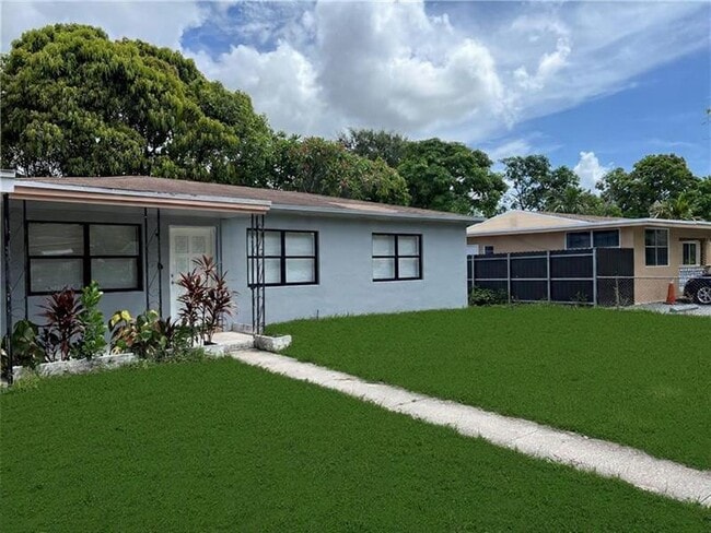 Foto del edificio - 1135 NW 127th St
