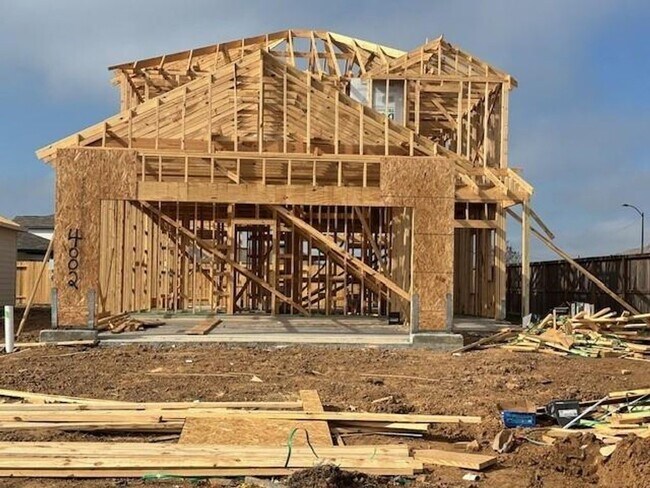 Building Photo - 4002 Windy Whisper Dr