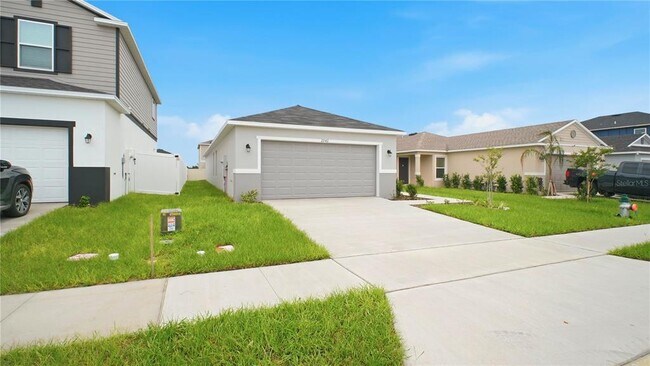 Building Photo - 2942 Lavanda Dr