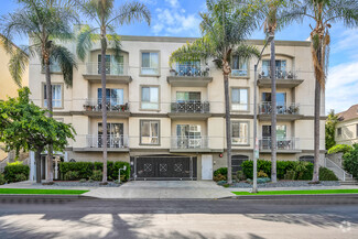 Building Photo - 117 S Clark Dr