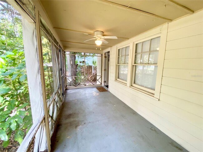 Building Photo - 4544 1st Ave N