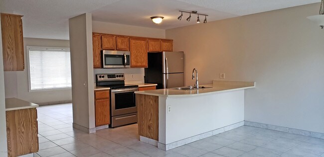 Building Photo - 3206 W Mohawk Ln