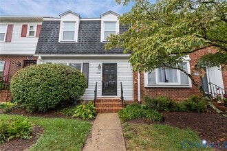Building Photo - 2613 Chancer Dr