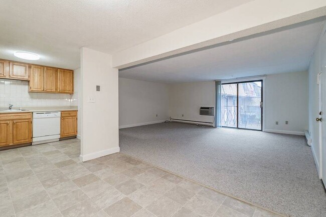 ReNew Taunton on Winthrop photo'