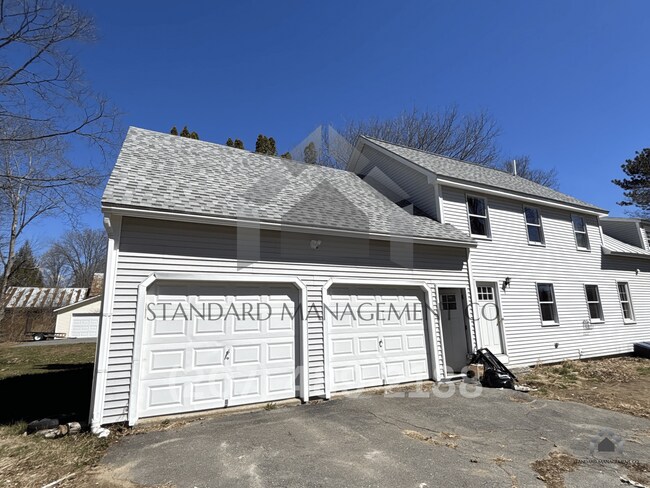 Foto del edificio - Spacious Updated 4BR/3BA Home | Garage, W/D, Pet-Friendly – $2,700