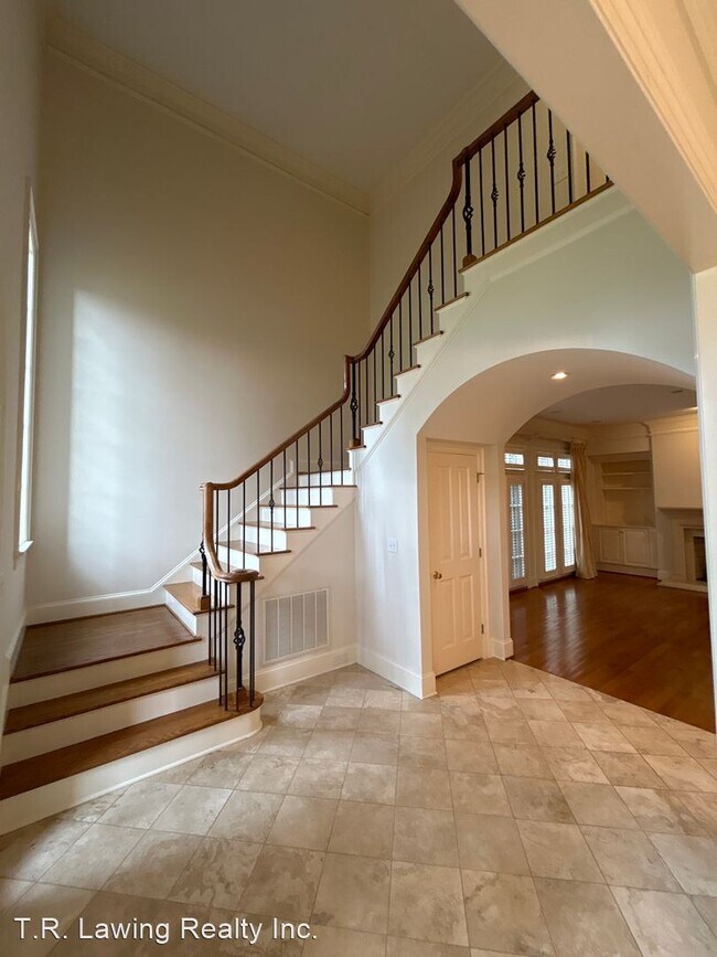 Foto del edificio - 3 br, 3.5 bath House - 2735 Sharon Road