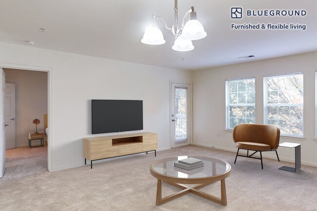 Building Photo - 1569 Onyx Dr