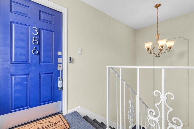 Foto del edificio - 386 N Post Oak Ln