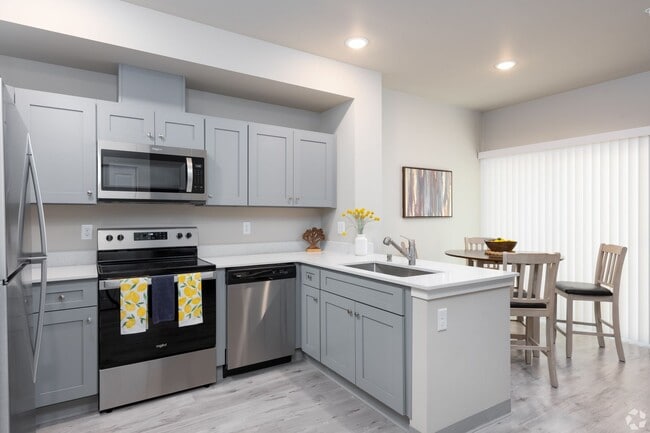 Foto del edificio - Lost Lake Forest Apartments