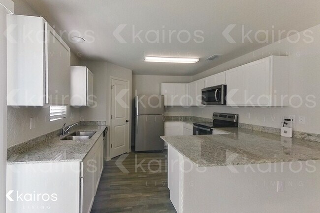 Foto del edificio - 6316 Fanning St.