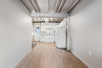 Building Photo - 6911 Avenue O