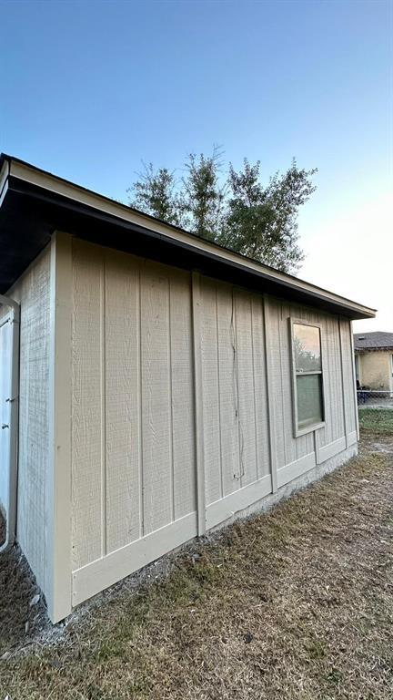 Building Photo - 6305 Boat Race Rd