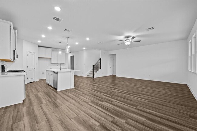 Building Photo - 103 Adeline Rd