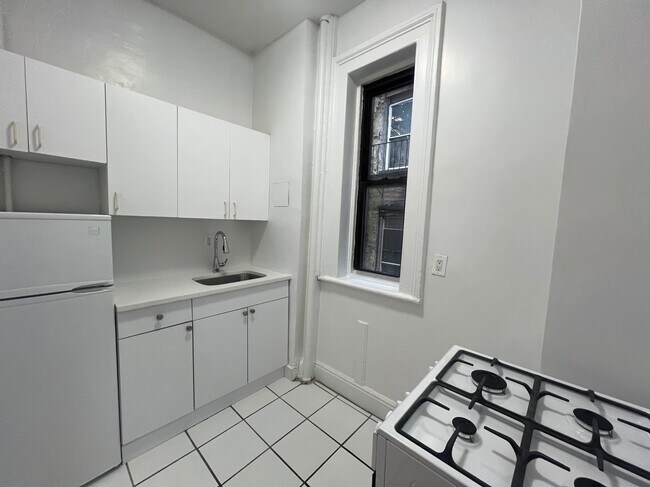Foto del edificio - 159 E 55th St