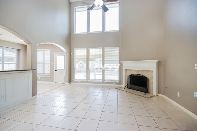 Building Photo - 18218 Outback Lakes Tr