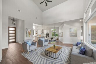 Building Photo - 118 Cap Rock Dr