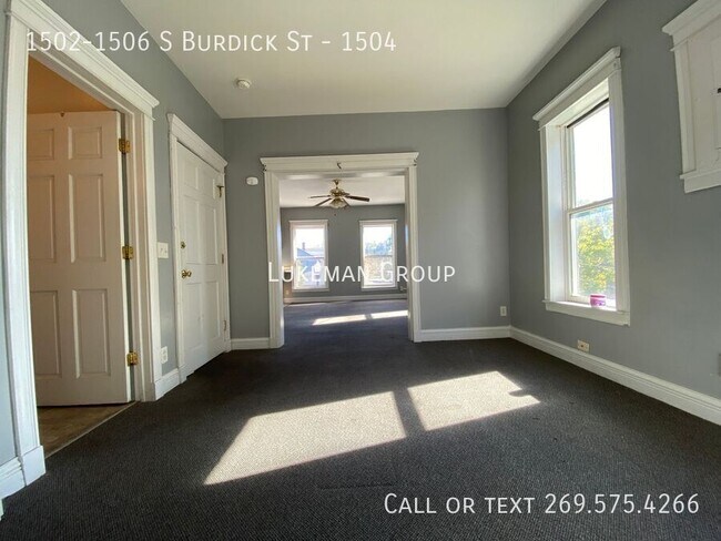 Foto del edificio - 1502-1506 S Burdick St-1504