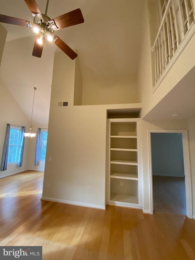 Foto del edificio - 20445 Chesapeake Square