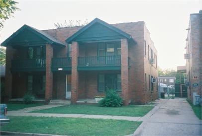 Building Photo - 1130 S Rockford Ave