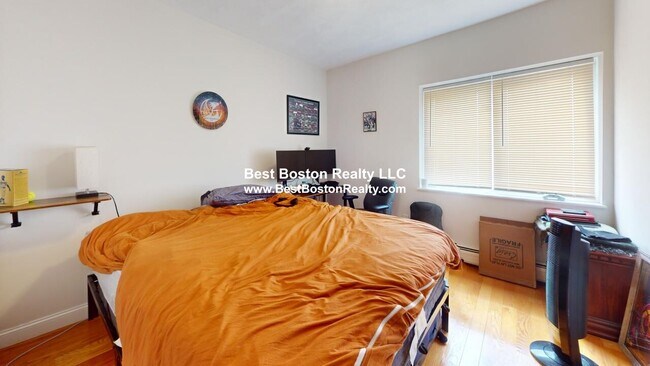 Building Photo - 50 Craigie St