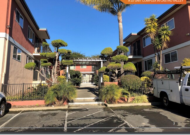 Building Photo - 20394 Park Way