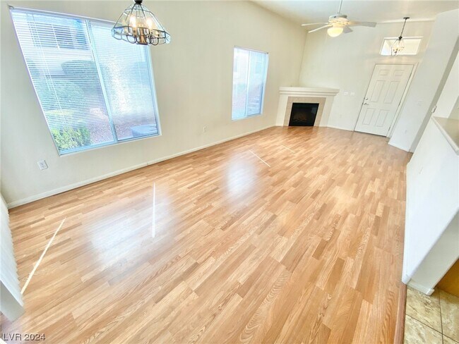 Building Photo - 3480 Cactus Shadow St
