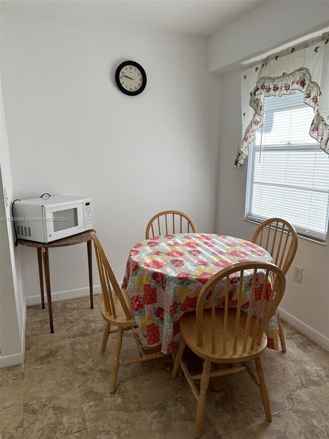 Foto del edificio - 1501 SW 131st Way