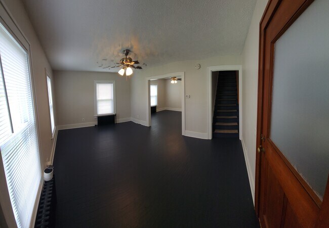 Foto del edificio - 64 Payne Beach Rd