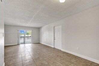 Building Photo - 11515 NW 22nd Ave