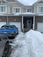 Building Photo - 1632 Tenley Dr