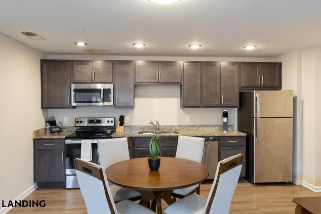 Building Photo - 602 Laconia Cir